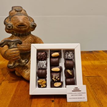 Æske med 125 gram ikke tilsat sukker dessertchokolade