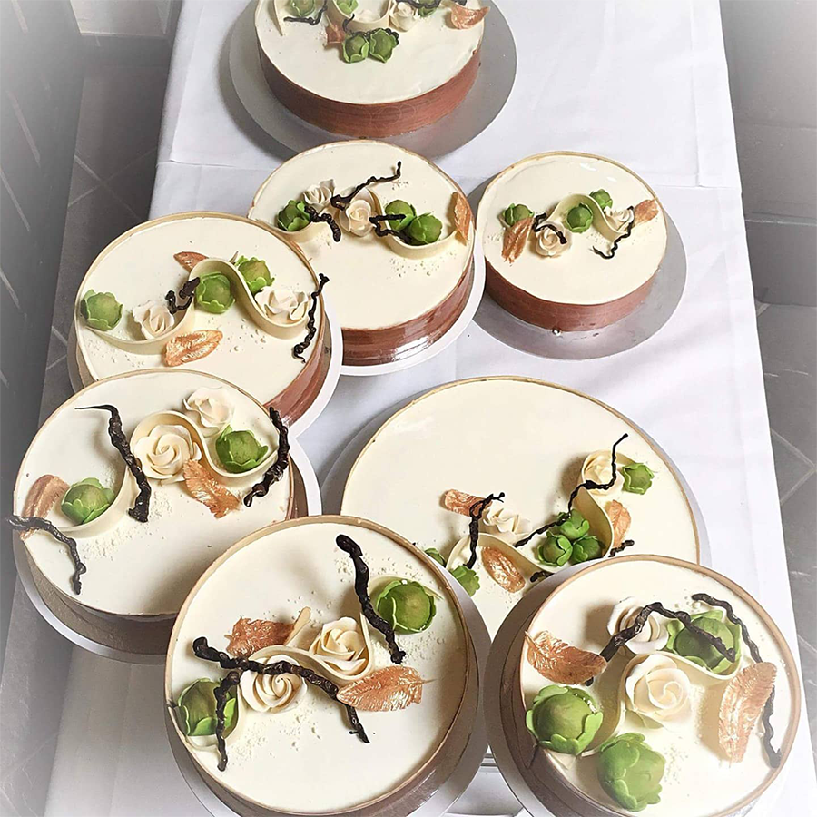 Desserter og Specialkager, bryllupskager og lign.